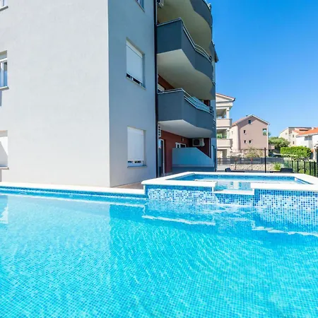 Apartment Lovely In With Wifi *