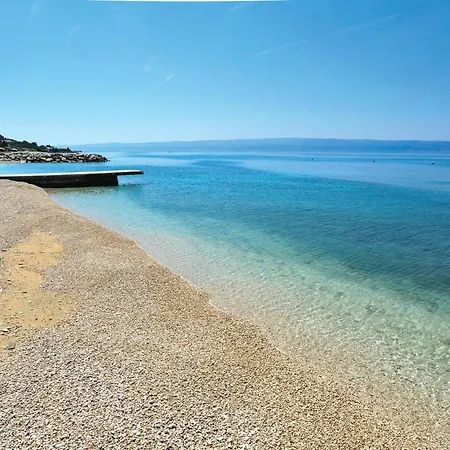 Apartment Lovely In With Wifi Podstrana